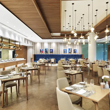 帕福斯阿马维情侣专用酒店 酒店 Paphos