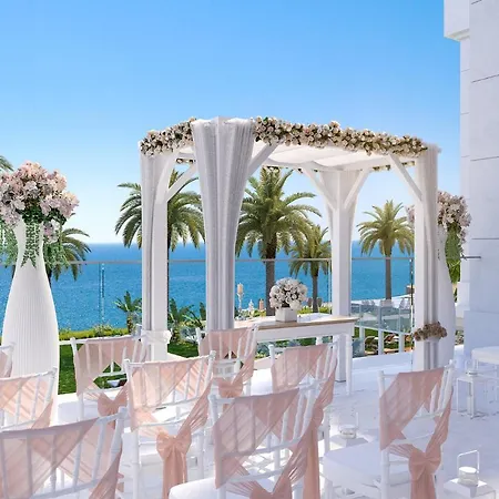 帕福斯阿马维情侣专用酒店 酒店 Paphos